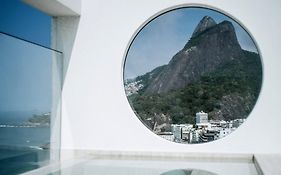 Janeiro Hotel